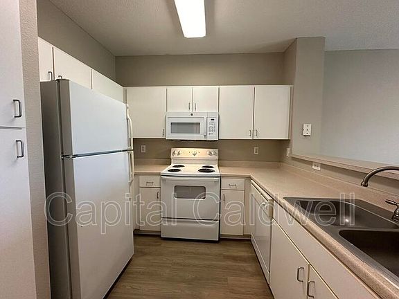 3rd image of 1910 E Palm Ave #11314-Y113