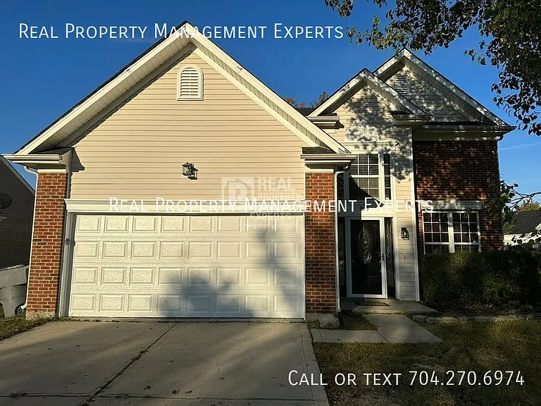 8815 Firestreak Dr — Photo 1