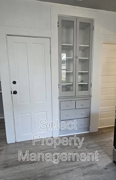 223 W Woodland Ave #1 — Photo 8