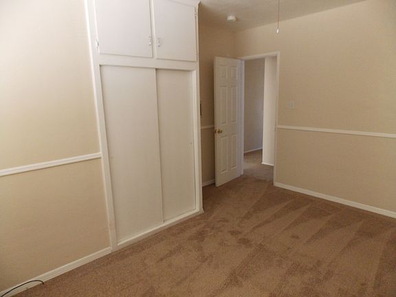 5th image of 1249 W Young St