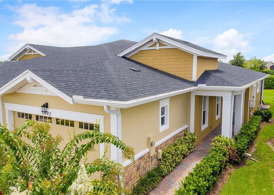 1st image of 2492 Promenade Dr