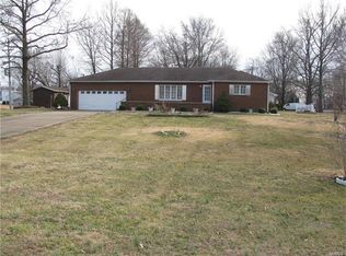 501 E Kimmel St, Elkville, IL 62932
