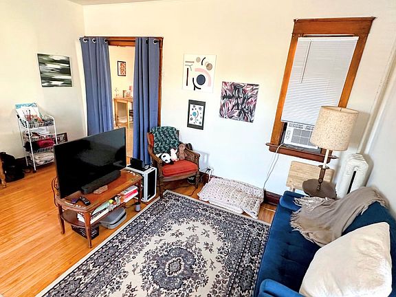5th image of 2220 Emerson Ave S APT 2A