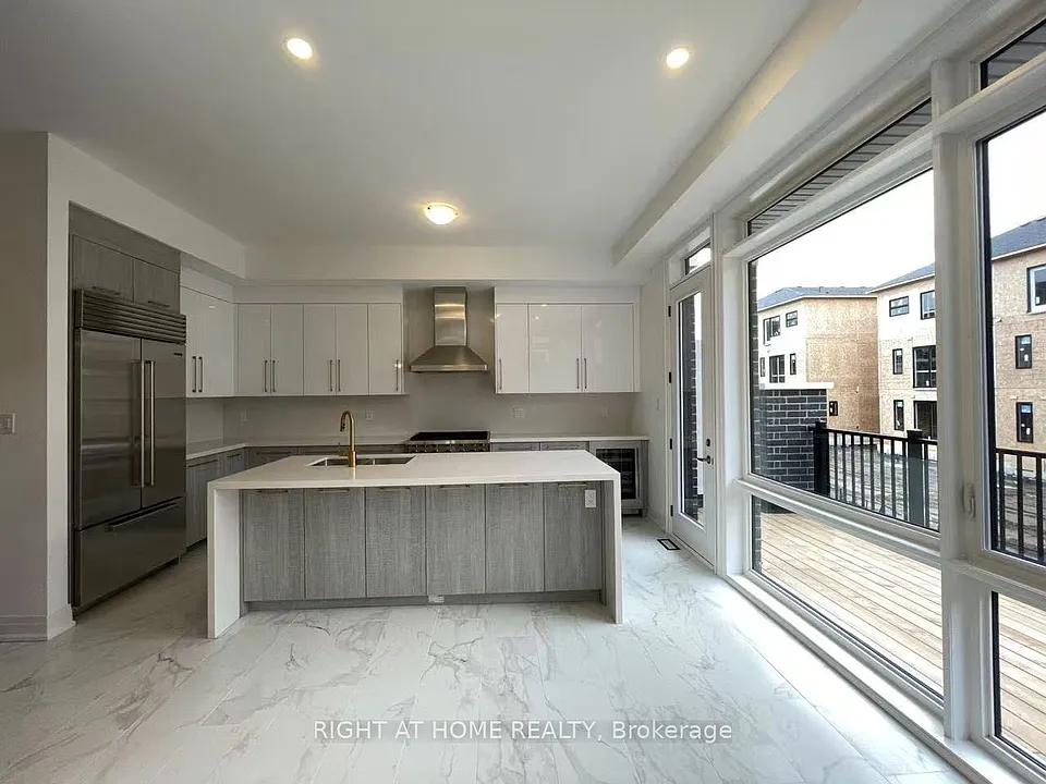 30 Chiara Rose Ln