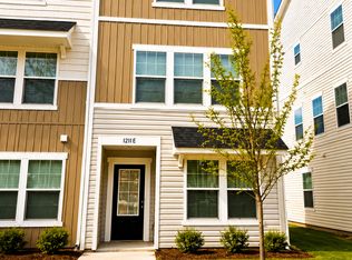 1211 Briarhill Rd UNIT E, Mooresville, NC 28115