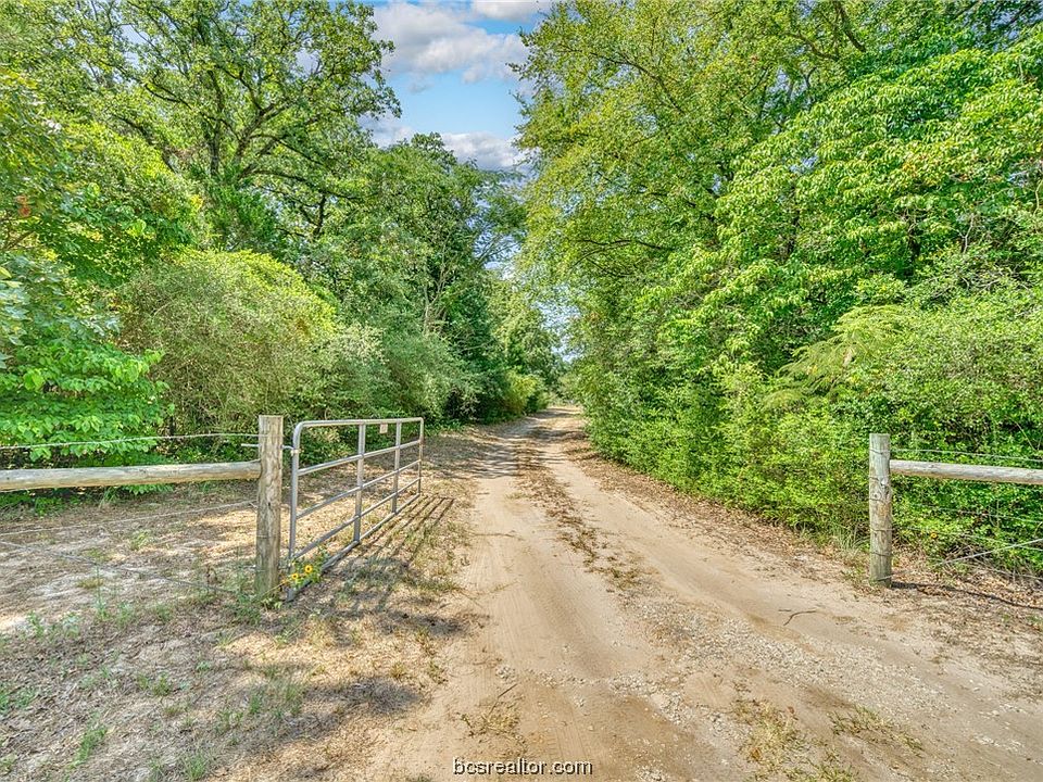 1st image of 1028 County Road 282