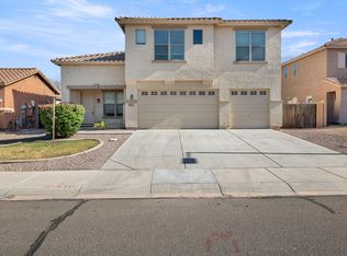 2261 W Mila Way, San Tan Valley, AZ 85142