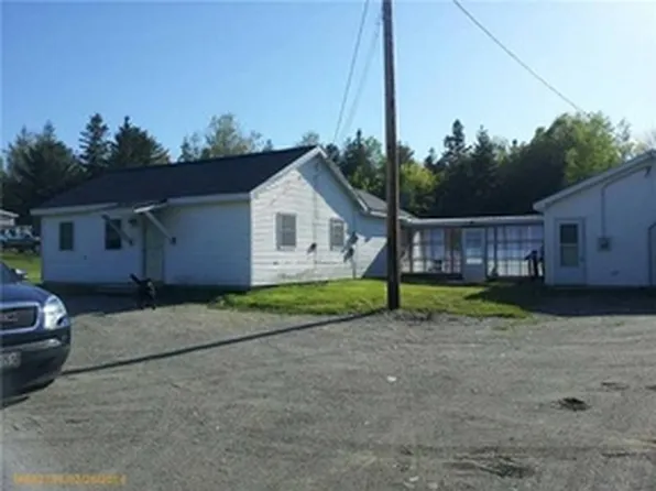 89 Hardscrabble Rd, Calais, ME 04619