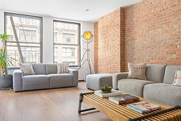 Sold by Compass | media 3