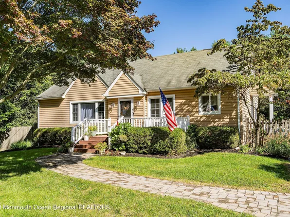 154 Adelphia Road, Farmingdale, NJ 07727