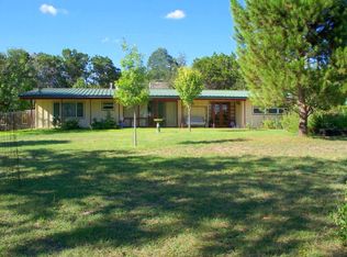 1400 Jackson Rd, Kerrville, TX 78028