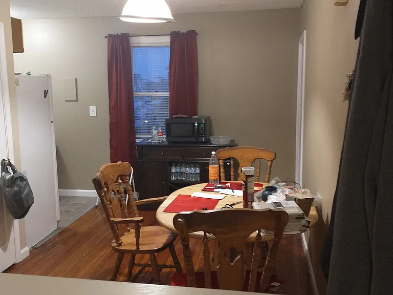 811 Walnut St #2 — Photo 7