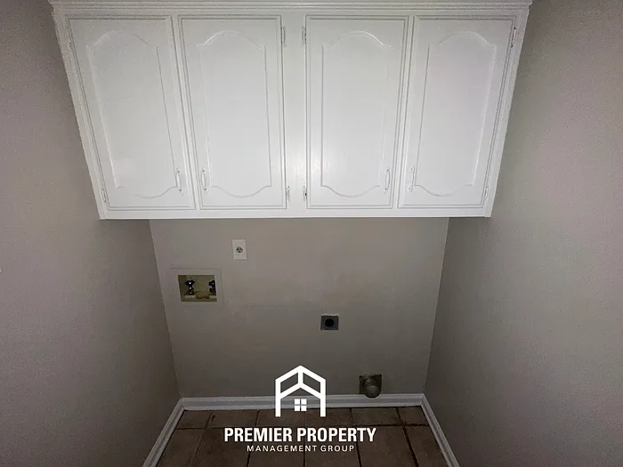 6678 Steeple Chase Cir — Photo 9