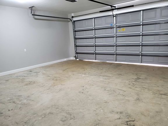 3rd image of 106 Marlow Ln #14