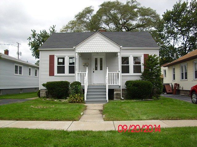 1st image of 17828 Glen Oak Ave