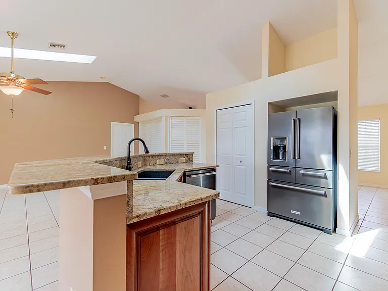 5593 NW Wesley Rd — Photo 23