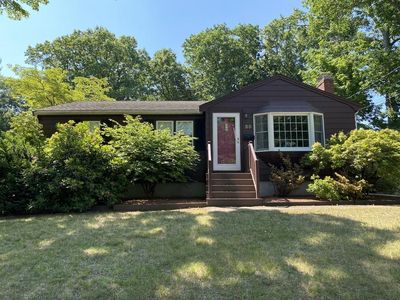 55 Lothrop Rd, Reading, MA, 01867