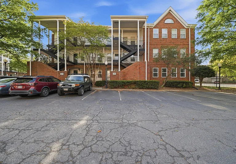 205 Westover Ave #1-203 — Photo 2