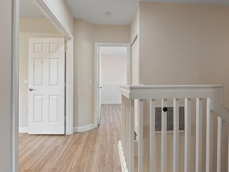 6094 Live Oak Ct #B — Photo 13