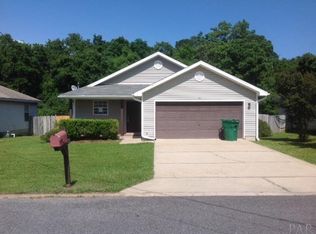 84 Stowe Rd, Mary Esther, FL 32569