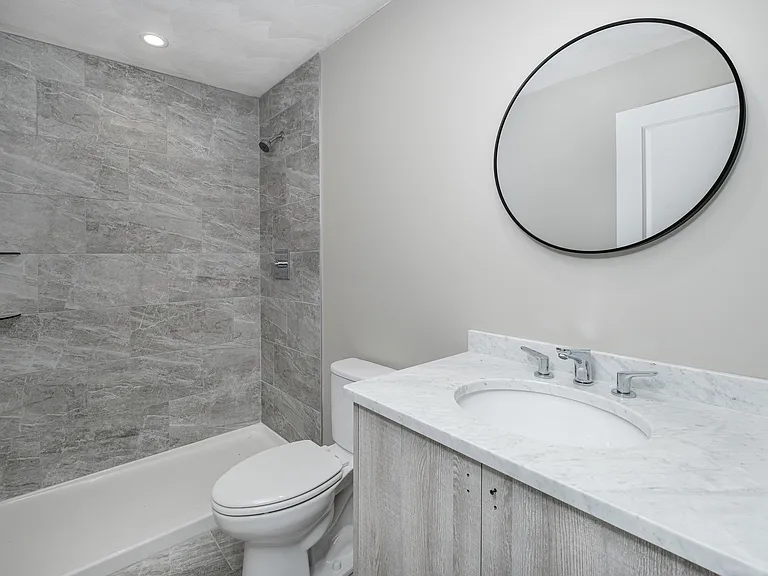 121 Addison St #9 — Photo 6