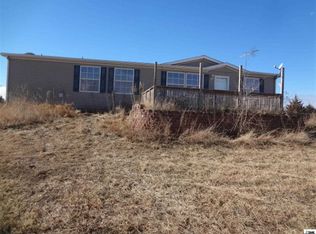 4825 Top Notch Rd, Wamego, KS 66547