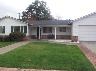 540 Clark Ct, Los Altos, CA 94024