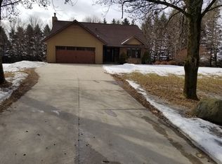 N4997 Summit Dr, Fond Du Lac, WI 54937