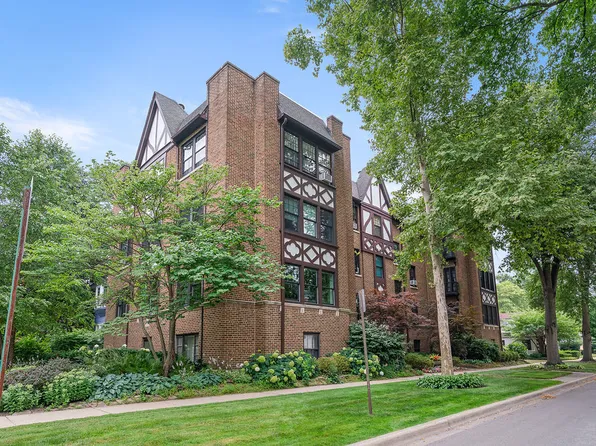 1920 Lincoln St #3S, Evanston, IL 60201