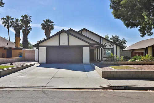 2773 Don Goodwin Dr Photo 1