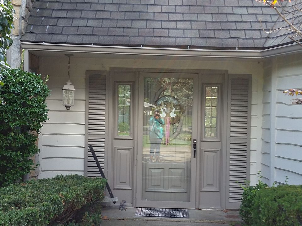 1st image of 29550 River Shore Ln