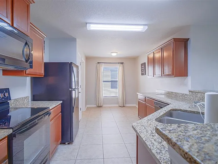 30838 Water Lily Dr — Photo 5