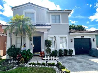 16606 SW 97th Ter, Miami, FL 33196