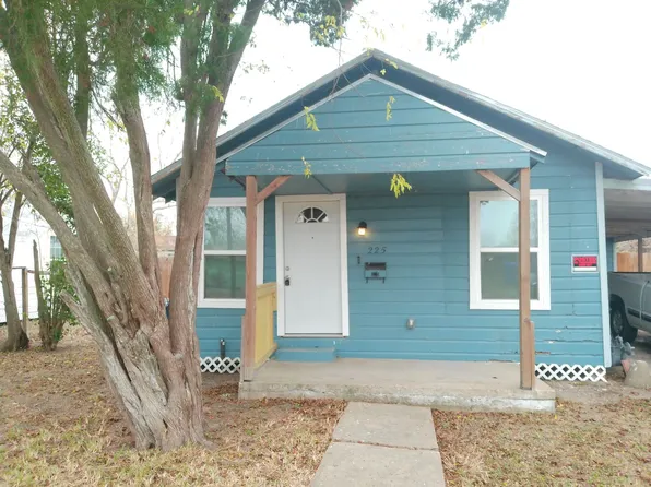 225 Watson St, Corpus Christi, TX 78415
