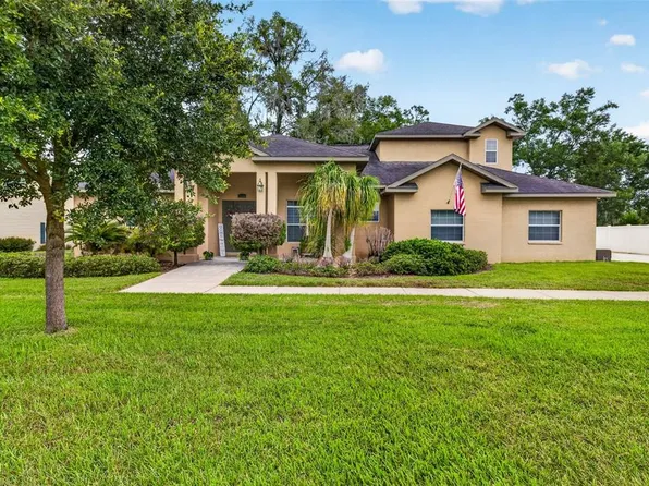 32449 Laurel Ct, San Antonio, FL 33576