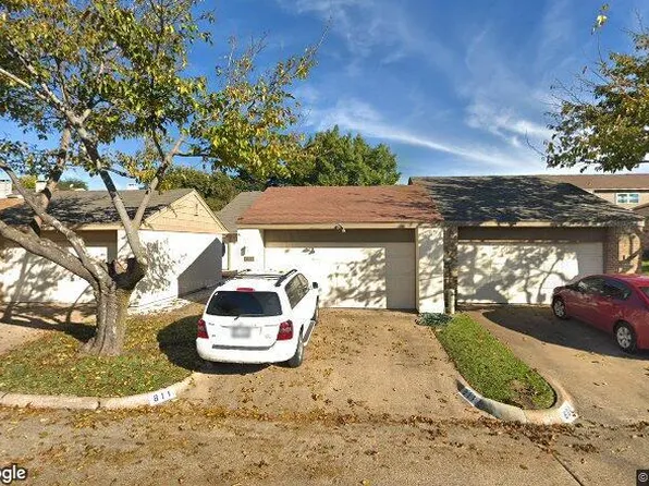813 Pebble Beach Dr, Garland, TX 75043