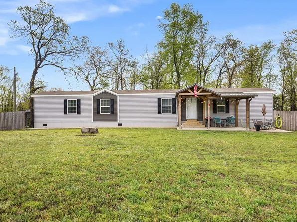 1136 Beryl Acres Rd, Jacksonville, AR 72076