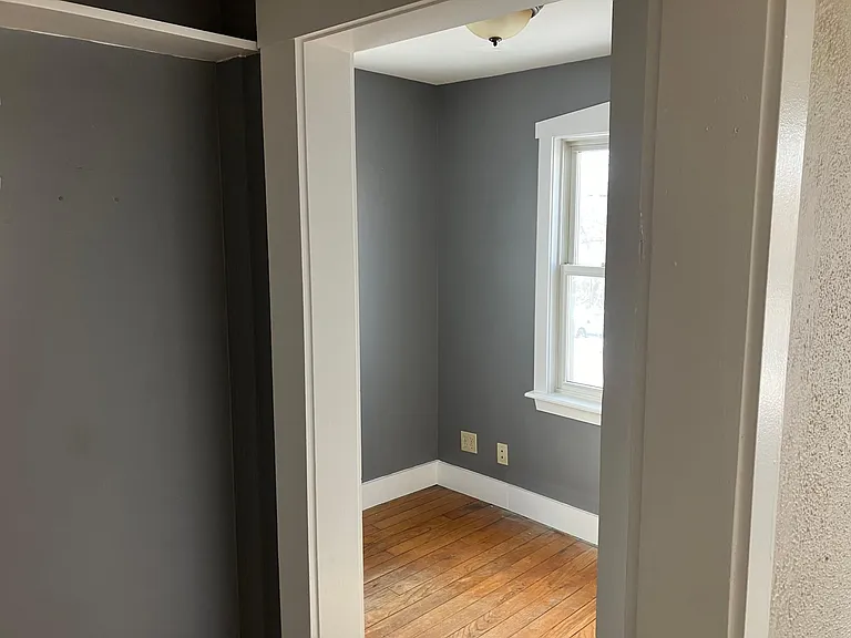 987 Main St #2 — Photo 5