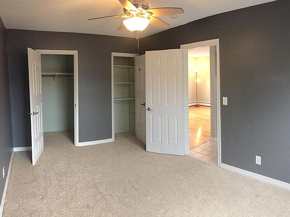 3rd image of 2639 Colfax Ave S APT 205