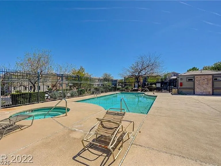 6045 Aripeka St — Photo 19
