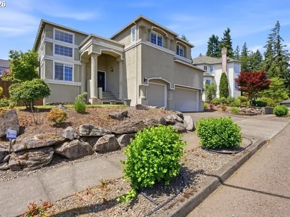 14297 SE Summit Dr, Clackamas, OR 97015