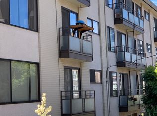 1629 Summit Ave #5EB9B9AB5, Seattle, WA 98122