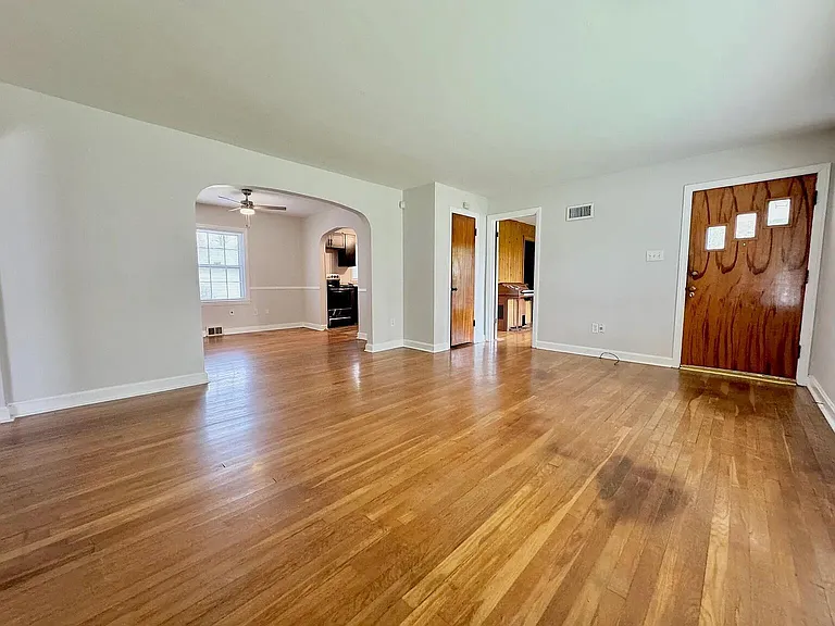 451 Bob O Link Dr — Photo 15