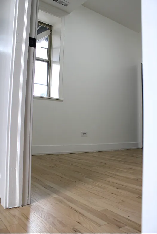3660 W Grenshaw St Apt 3 — Photo 4