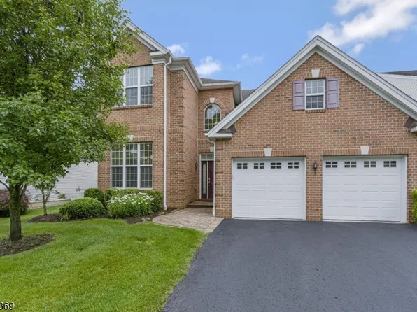 46 Andover Dr, South Brunswick Twp., NJ 08824