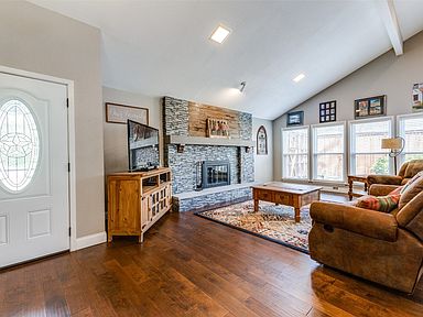 2124 Hondo Dr, Plano, TX 75074 | Zillow