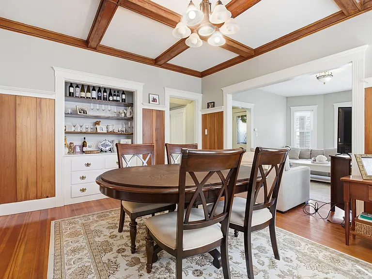 53 Grampian Way #1 — Photo 4