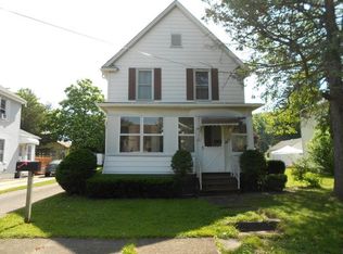 28 2nd Ave, Albion, PA 16401