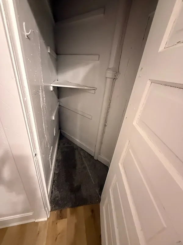 Studio, 400 sqft, $695 — Photo 4