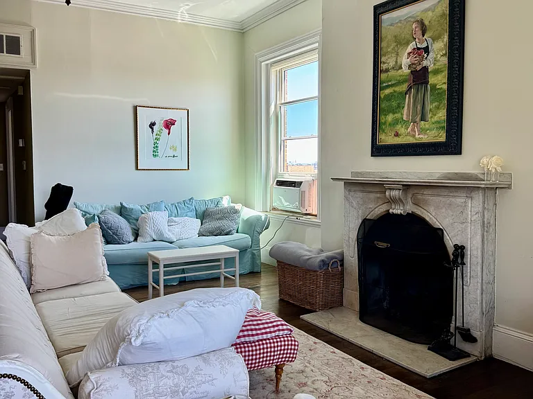 4 Monument Sq #Penthouse 6 — Photo 8